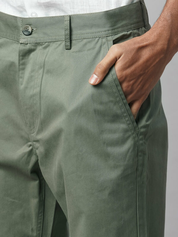 Men's Lt.Olive Cotton Lycra Regular Fit Pant