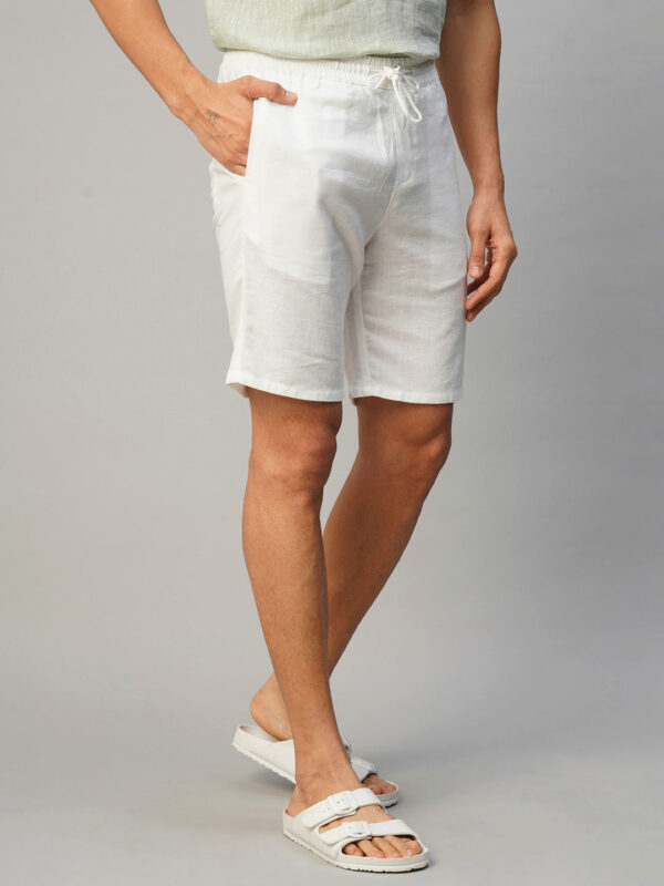 Men's White Cotton Linen Regular Fit Shorts