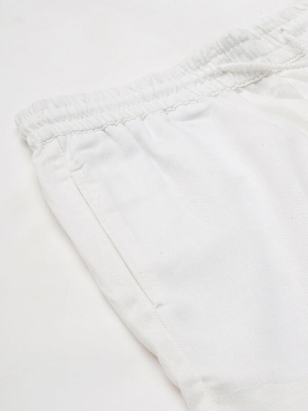 Men's White Cotton Linen Regular Fit Shorts
